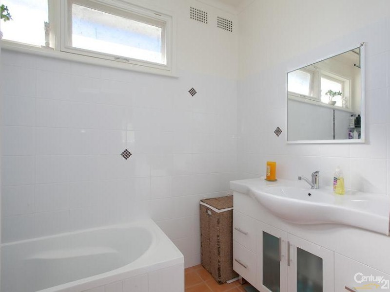 23 Crescent Road, Charlestown NSW 2290