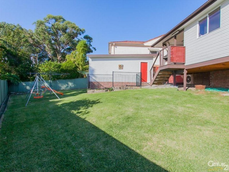 23 Crescent Road, Charlestown NSW 2290