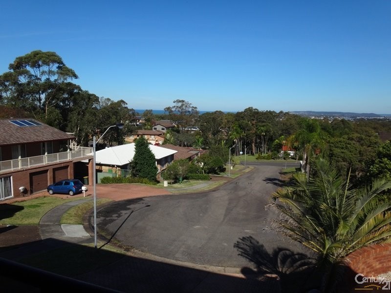 7 Barralong Street, Belmont North NSW 2280