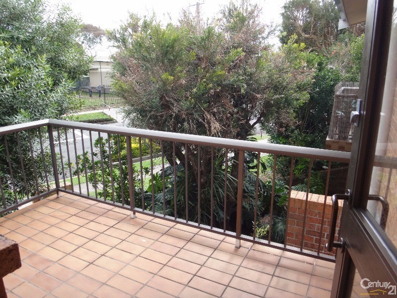 6/9 Watkins Street, The Junction NSW 2291