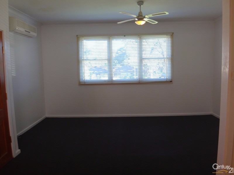 11 Albert Street, Tingira Heights NSW 2290