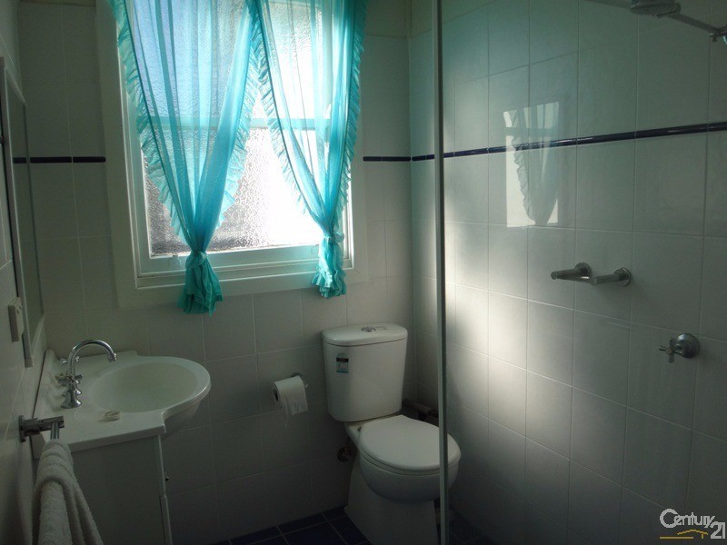 11 Albert Street, Tingira Heights NSW 2290