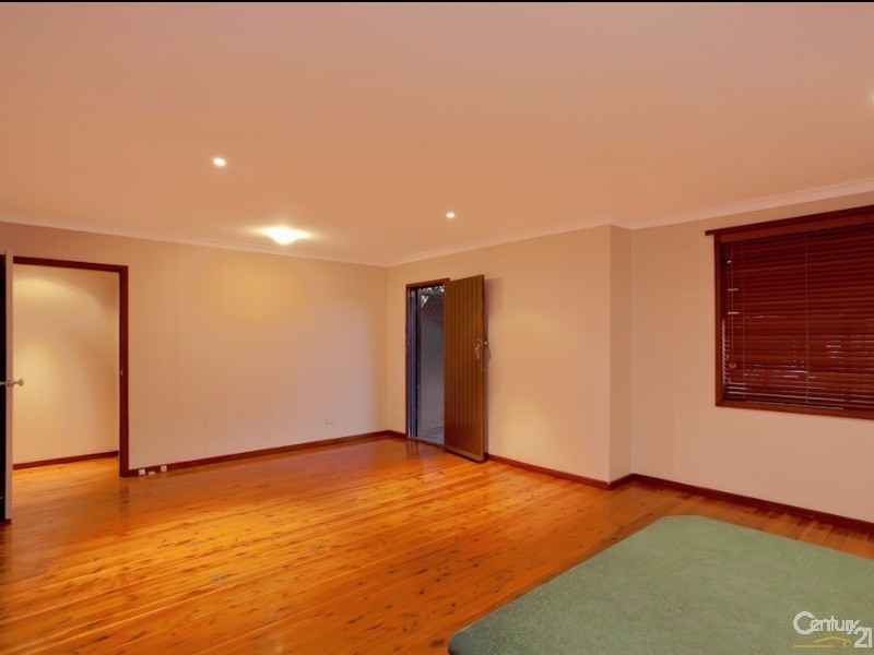 8 Paper Street, Gateshead NSW 2290