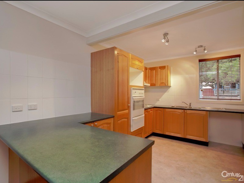 8 Paper Street, Gateshead NSW 2290