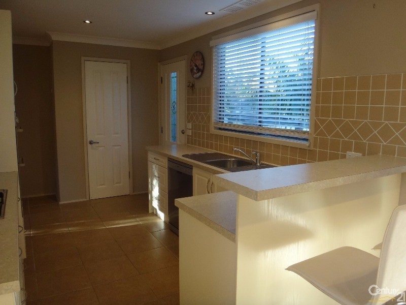 3 Moto Street, Charlestown NSW 2290