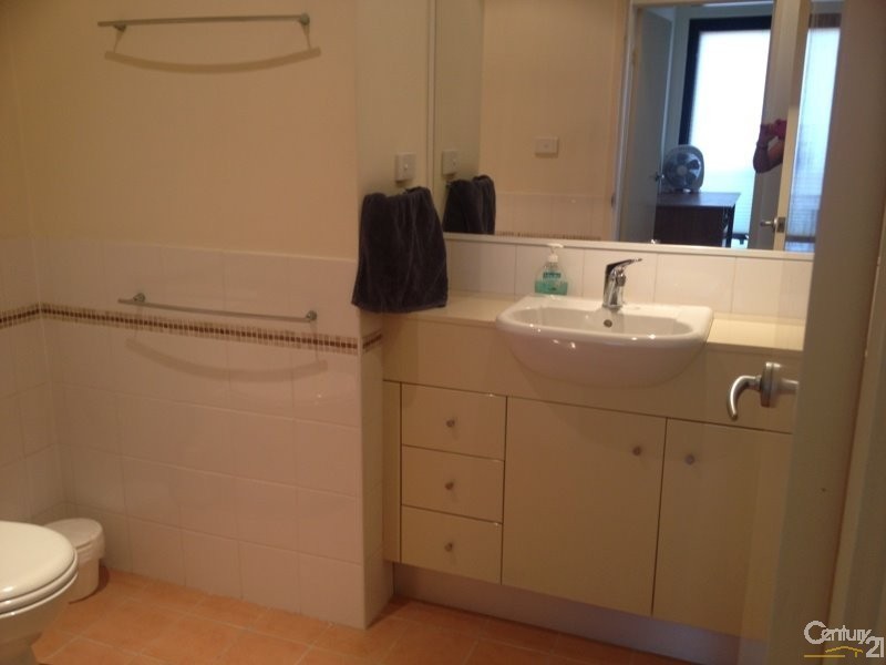 605/4 Ravenshaw Street, Newcastle West NSW 2302