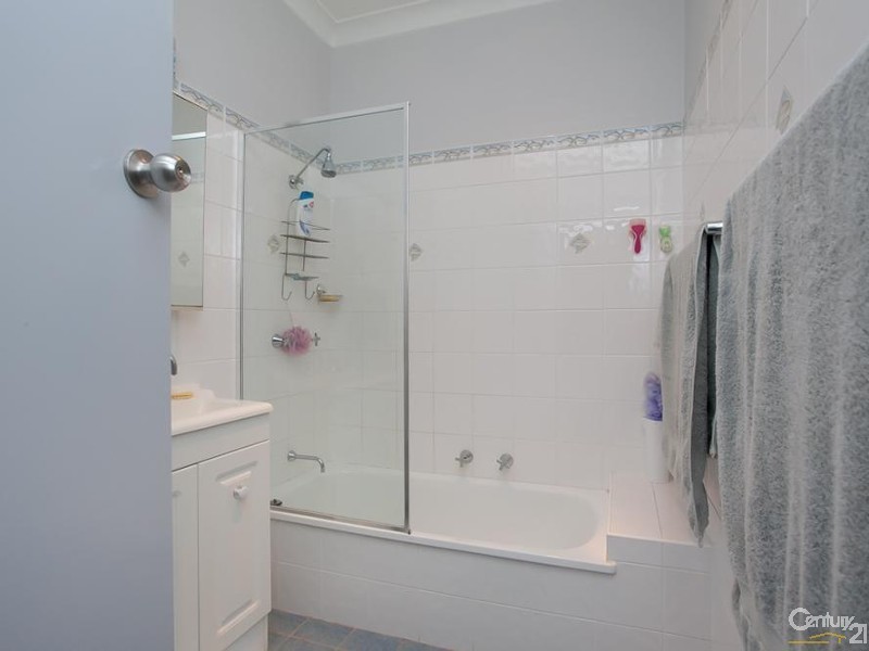 328 Park Avenue, Kotara NSW 2289