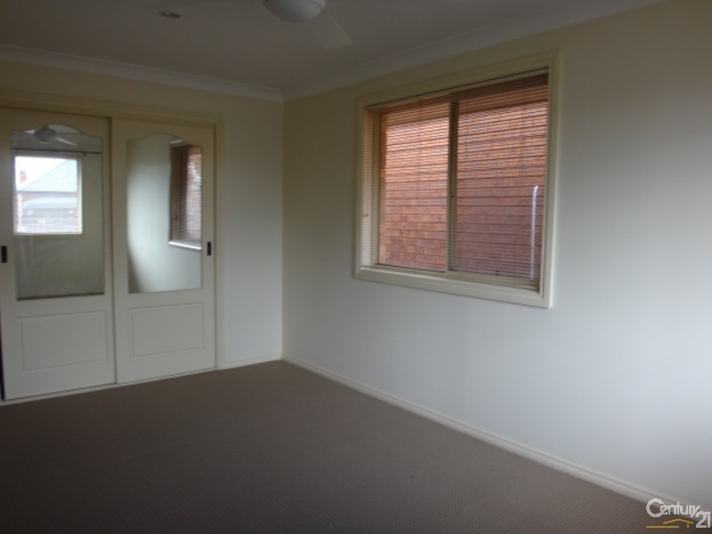 1/96 High Street, East Maitland NSW 2323