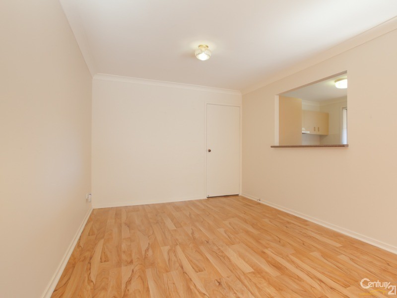 2B Whitehaven Drive, Lakelands NSW 2282