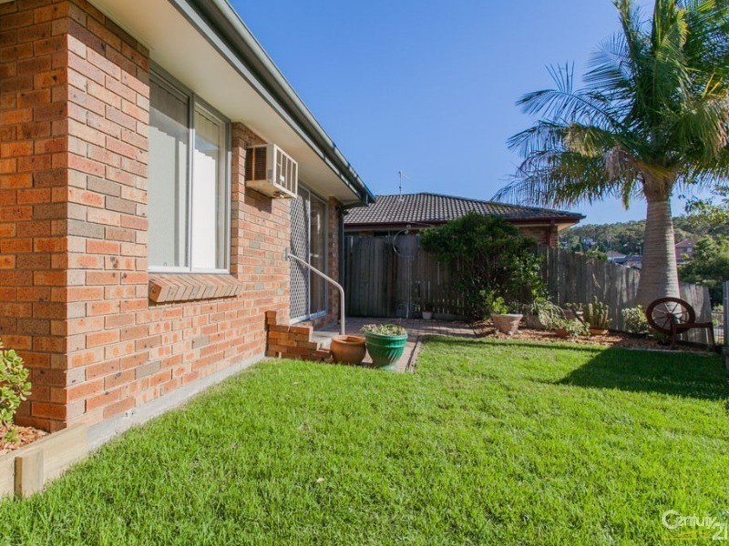 2B Whitehaven Drive, Lakelands NSW 2282