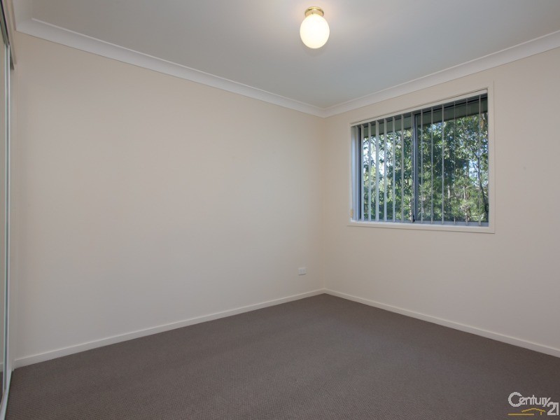 2B Whitehaven Drive, Lakelands NSW 2282