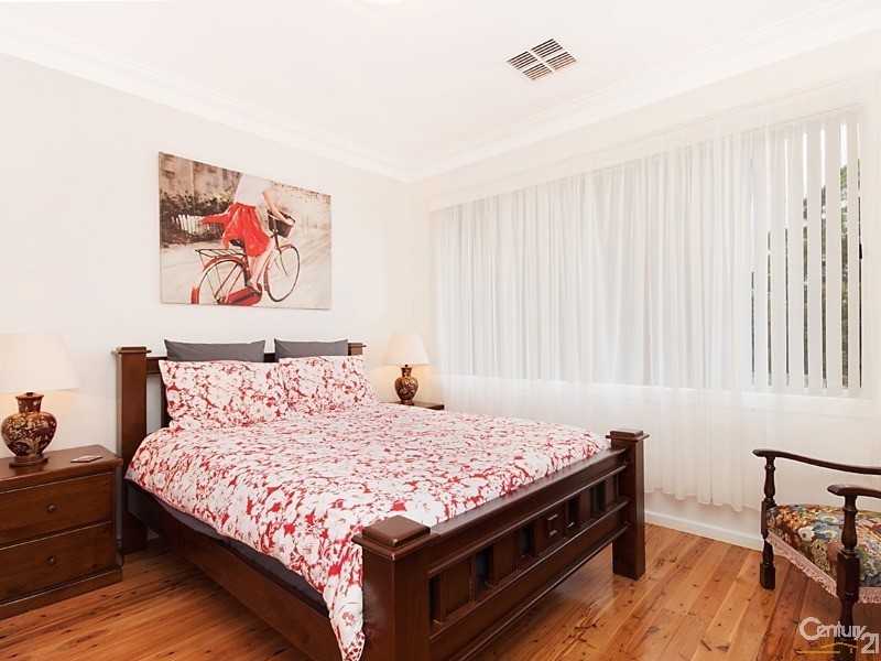 27 Hendrick Street, Cardiff NSW 2285