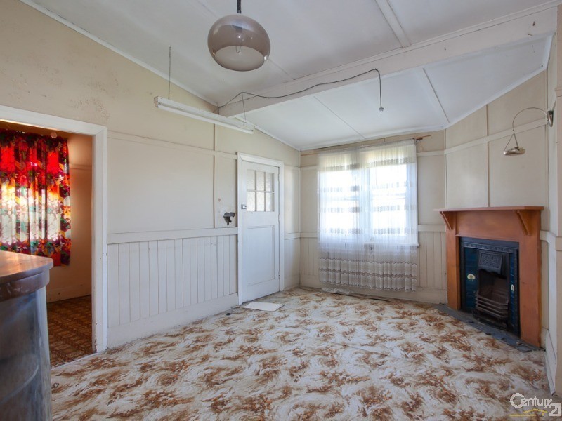 8 Smith Street, Charlestown NSW 2290
