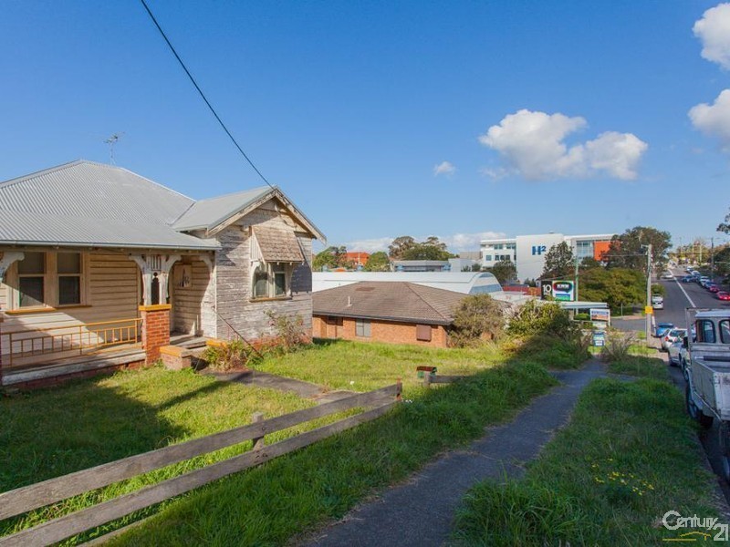 8 Smith Street, Charlestown NSW 2290