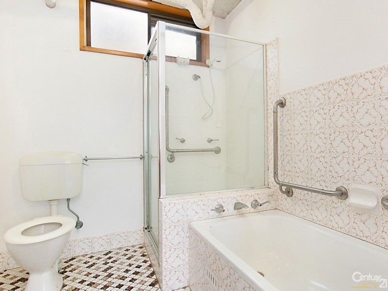2/64 Railway Street, Merewether NSW 2291
