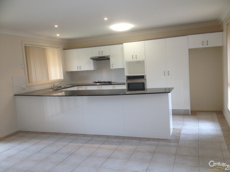 5 Pandorea Way, Valentine NSW 2280