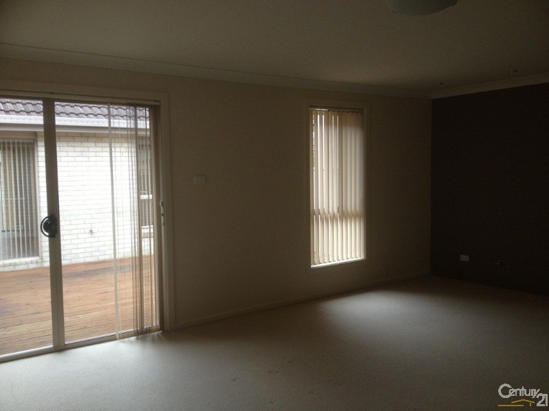 5 Pandorea Way, Valentine NSW 2280