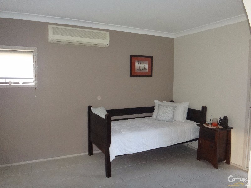 2  Fulmar Close, Mount Hutton NSW 2290