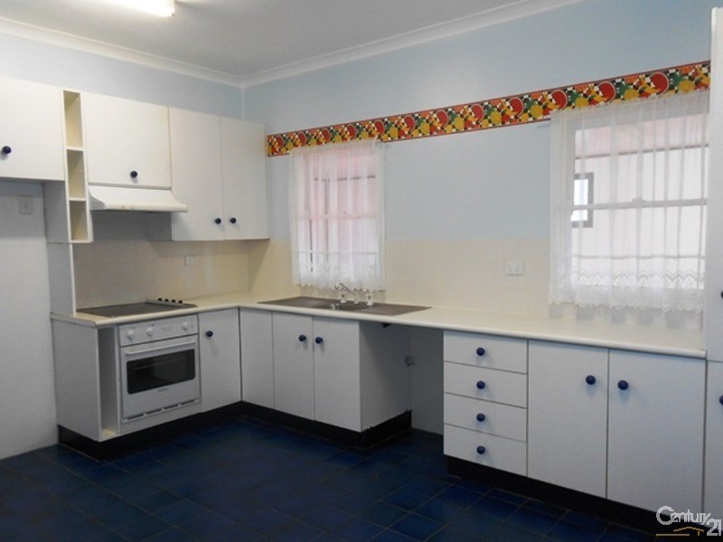 14 Swan Street, Windale NSW 2306