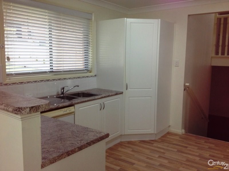 8 Matelot Place, Belmont NSW 2280