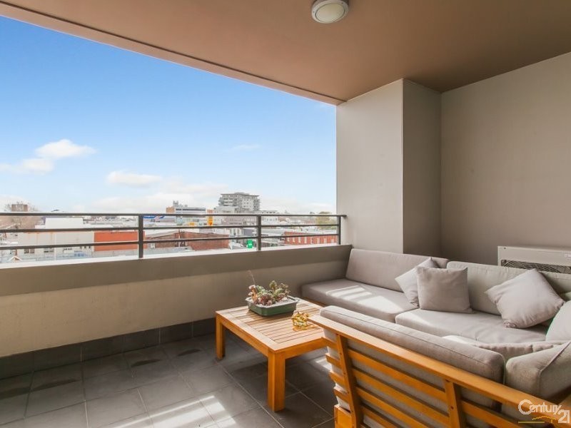 408/28-38 Smart Street, Charlestown NSW 2290