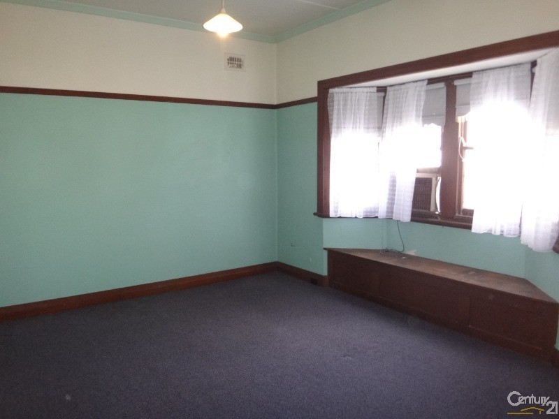 96 Howe Street, Lambton NSW 2299