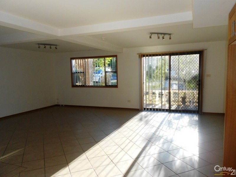 2A Conrad Avenue, Charlestown NSW 2290