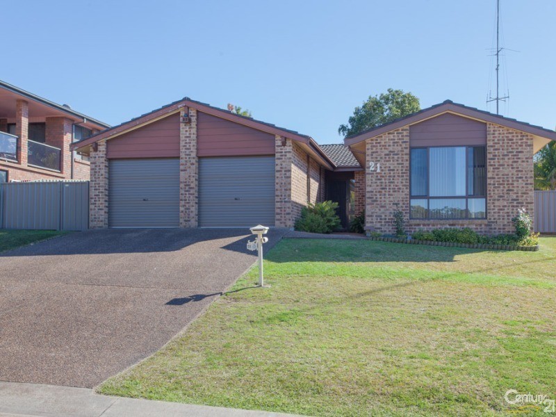 21 Davies Parade, Mount Hutton NSW 2290