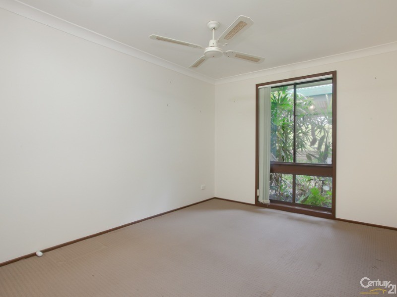 21 Davies Parade, Mount Hutton NSW 2290