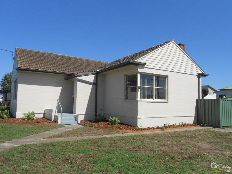 248 Dunbar Street, Stockton NSW 2295