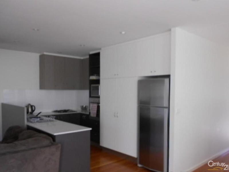 3/2 Gardner Street, Dudley NSW 2290