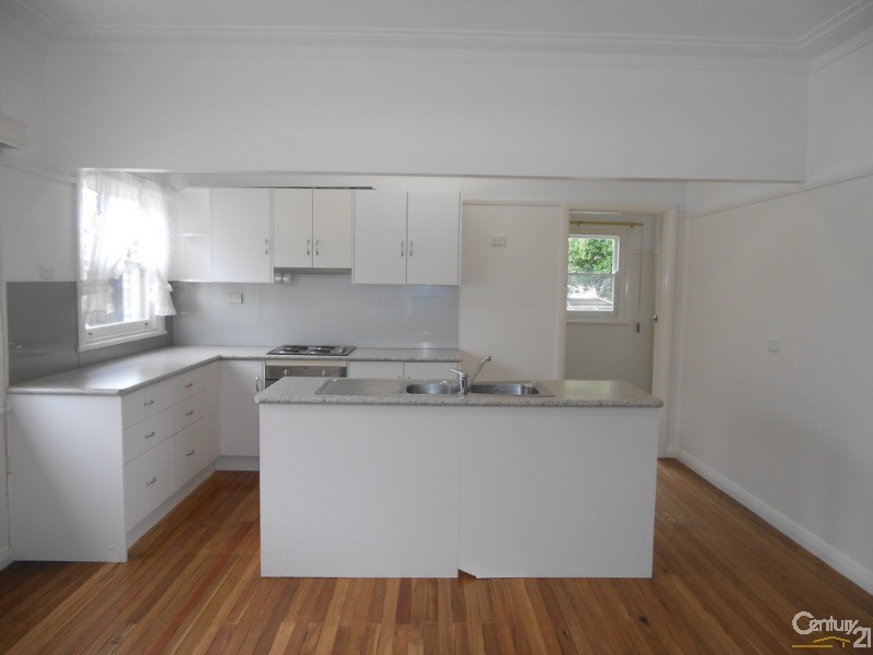 12 Blamey Avenue, New Lambton NSW 2305