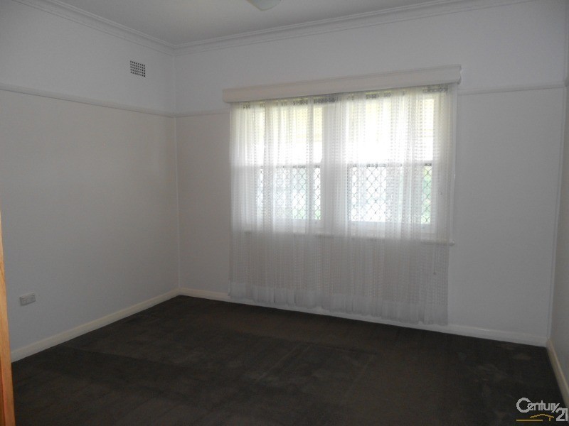 12 Blamey Avenue, New Lambton NSW 2305