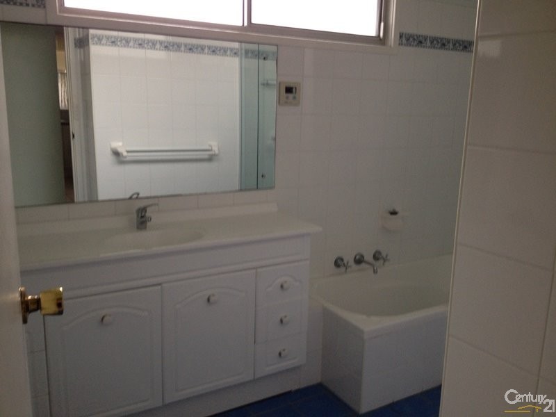 99 Wallsend Street, Kahibah NSW 2290