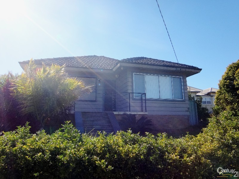 8 Tennent Road, Mount Hutton NSW 2290