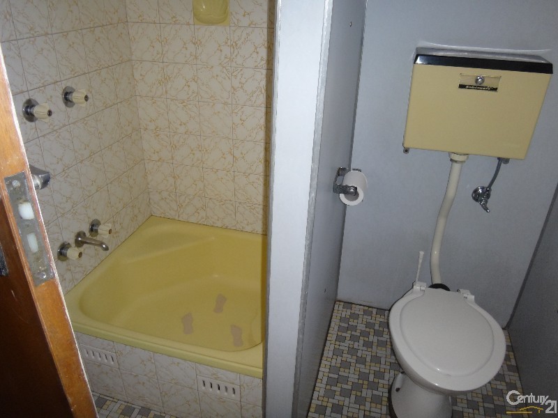 36 Melville Road, Broadmeadow NSW 2292