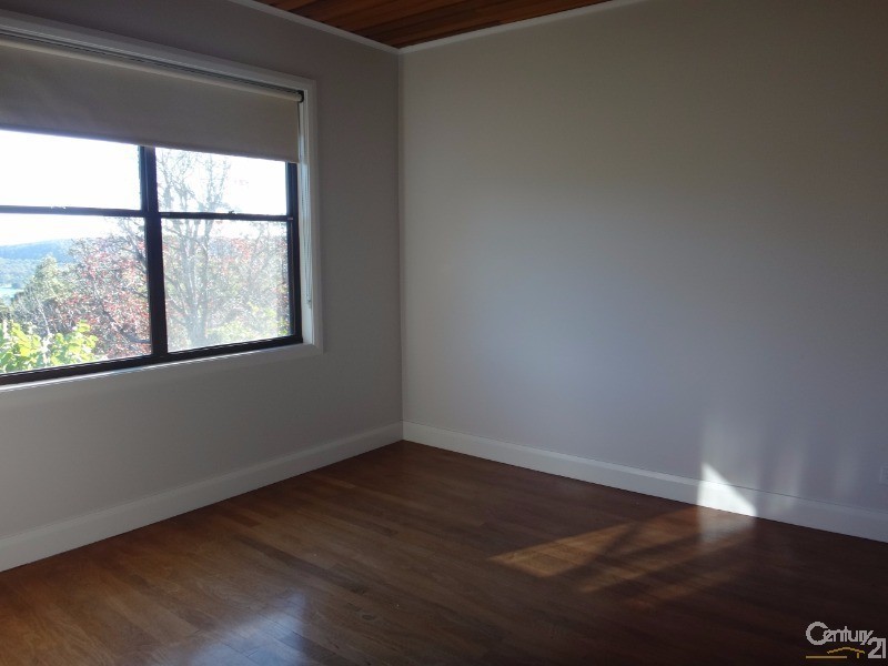 2 Minter Street, Valentine NSW 2280