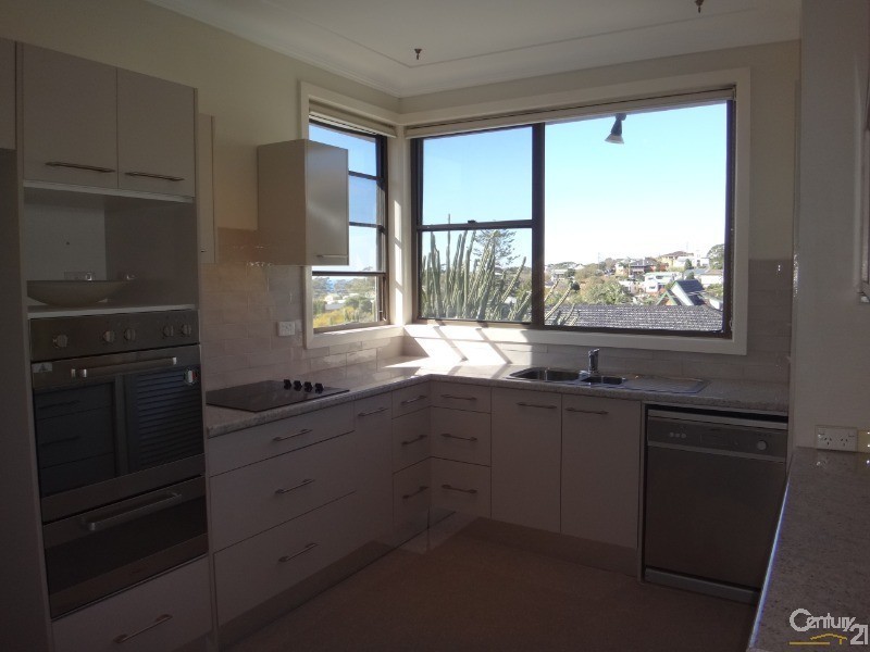 4 John Street, Dudley NSW 2290