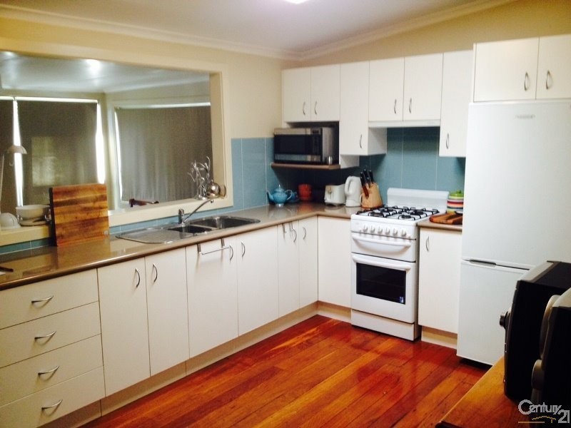 6 Gulliver Street, Hamilton NSW 2303
