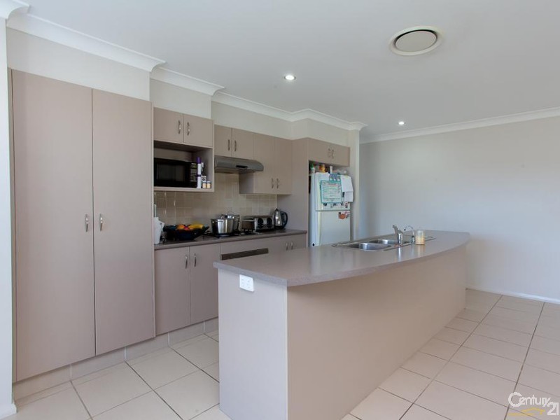 58 Streeton Drive, Metford NSW 2323