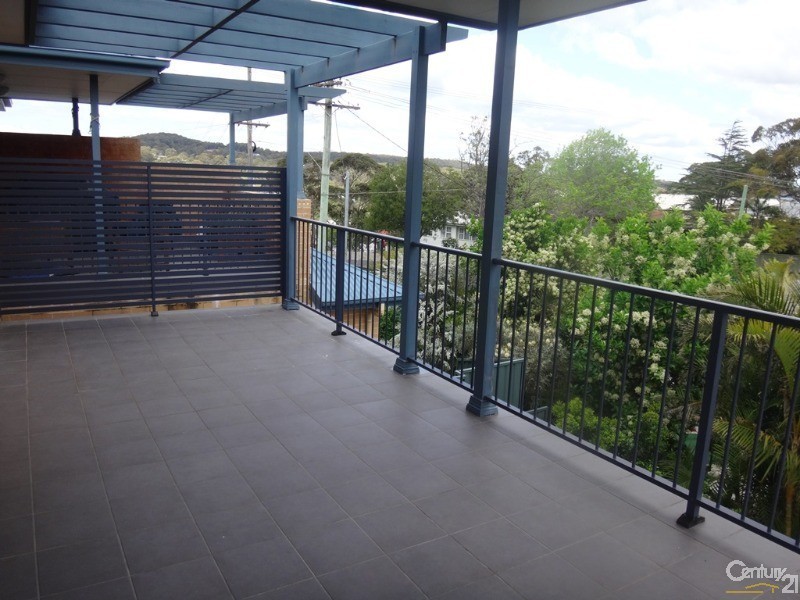 19 Bucklee Crescent, Warners Bay NSW 2282