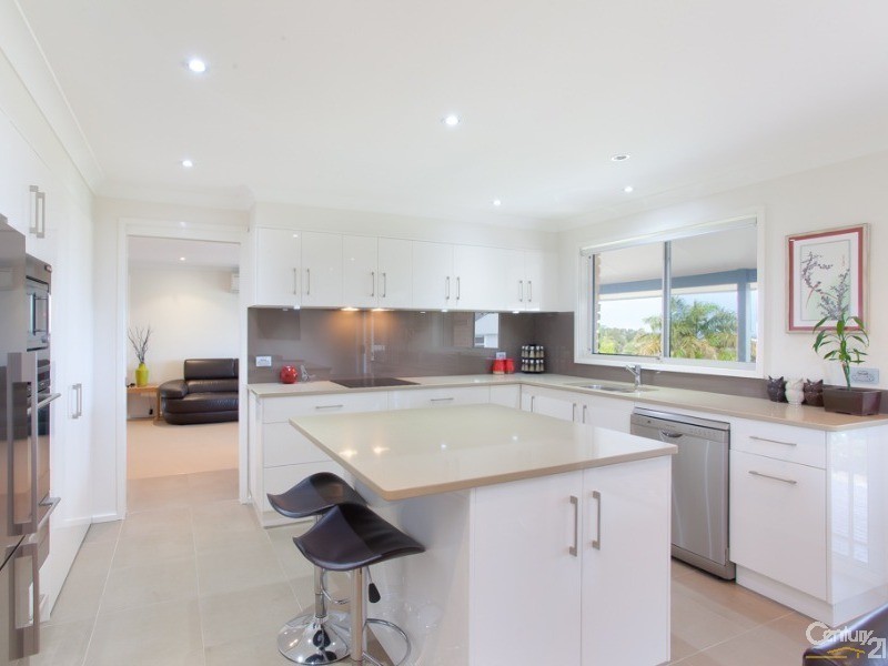 39 Mirambeena Street, Belmont North NSW 2280