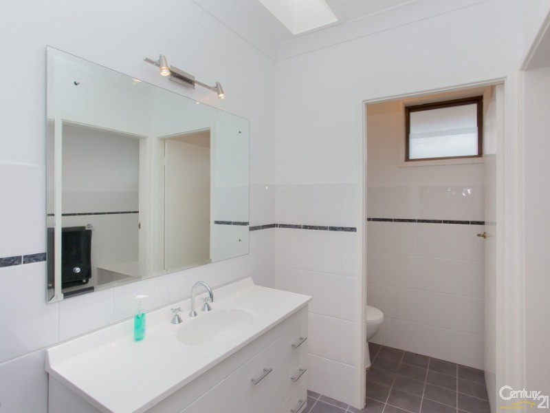 23 Dalvern Close, Adamstown Heights NSW 2289