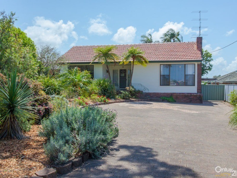 74 Dudley Road, Charlestown NSW 2290