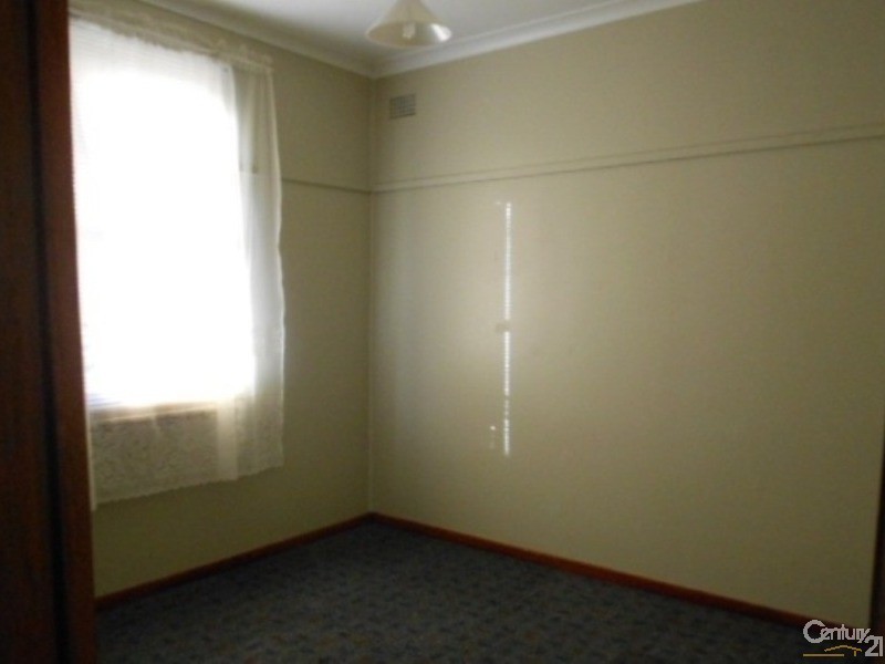 1 Manfred Avenue, Windale NSW 2306