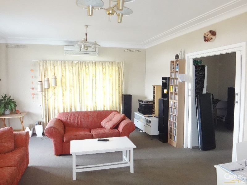 31 Ashford Parade, Merewether Heights NSW 2291