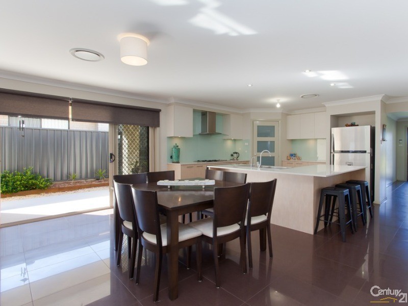 25 Auklet Road, Mount Hutton NSW 2290