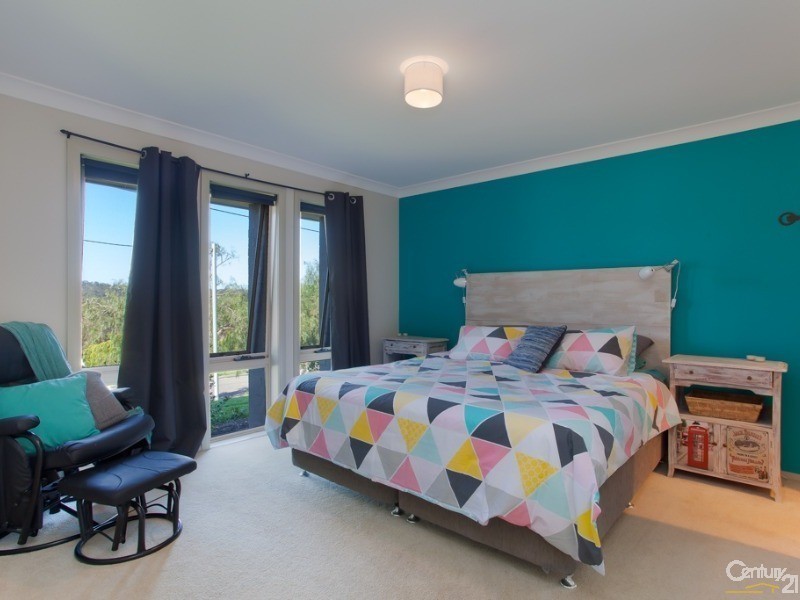 25 Auklet Road, Mount Hutton NSW 2290