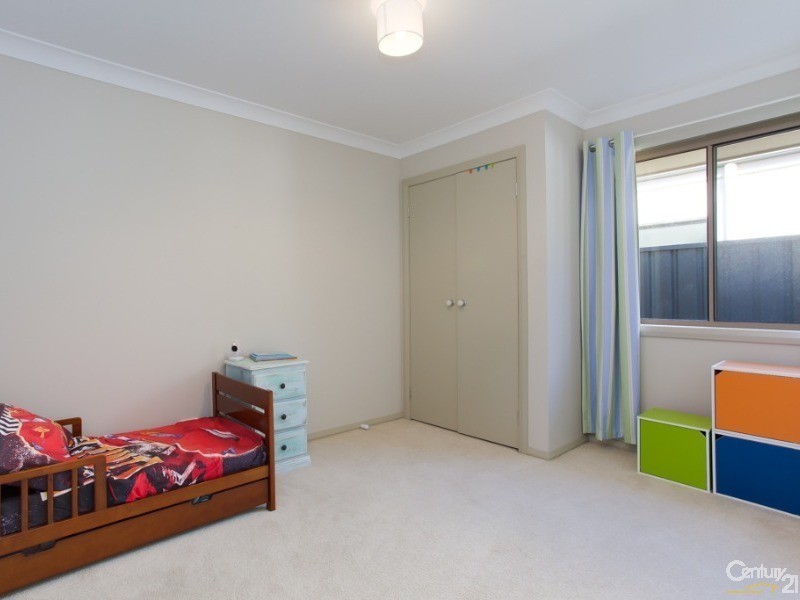 25 Auklet Road, Mount Hutton NSW 2290