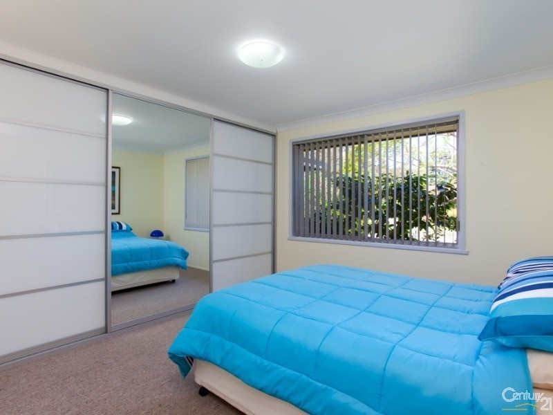 2 Mullard Close, Shortland NSW 2307